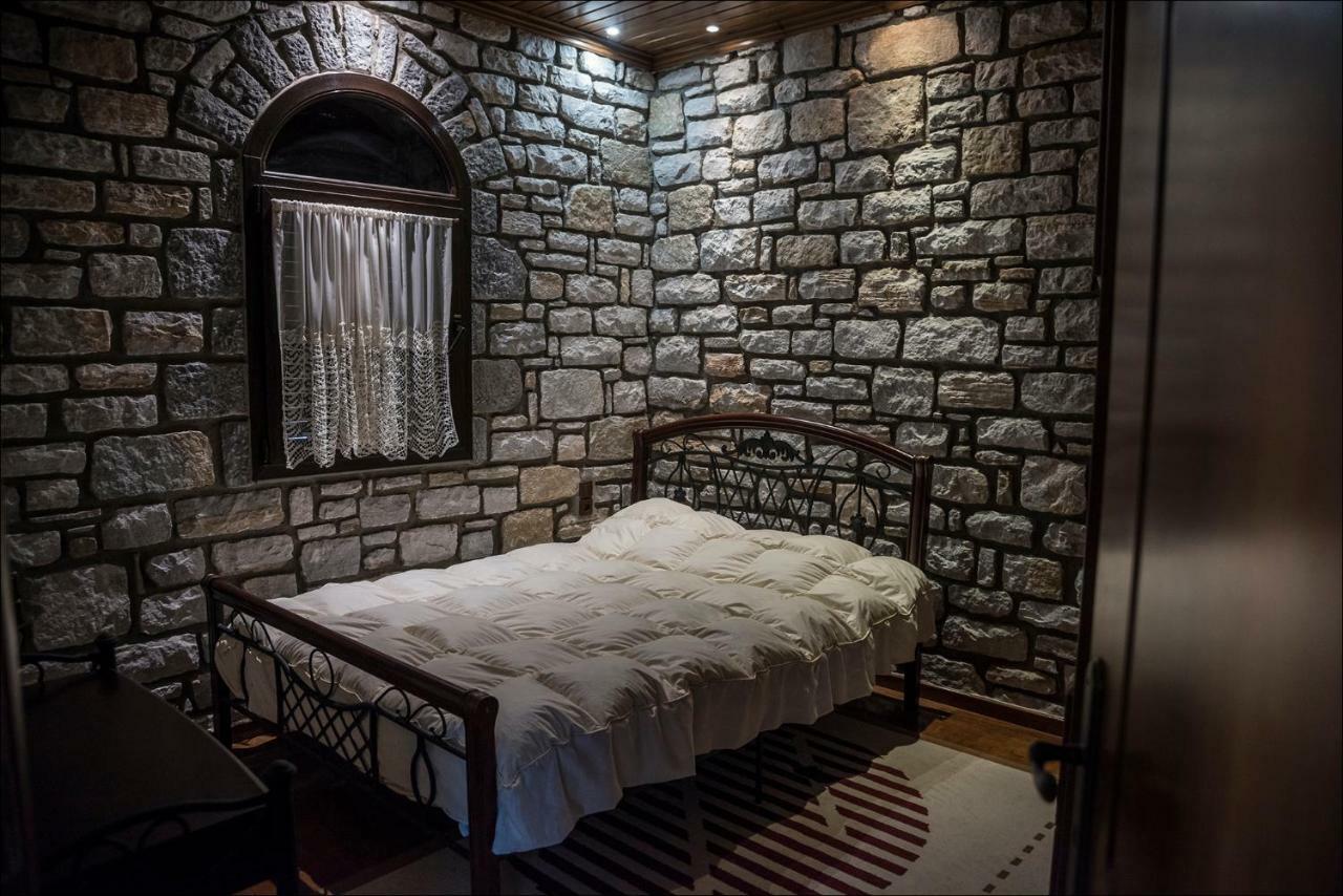 Stone Mansion Anavryti, Αμα 20569 Villa Мистрас Екстериор снимка