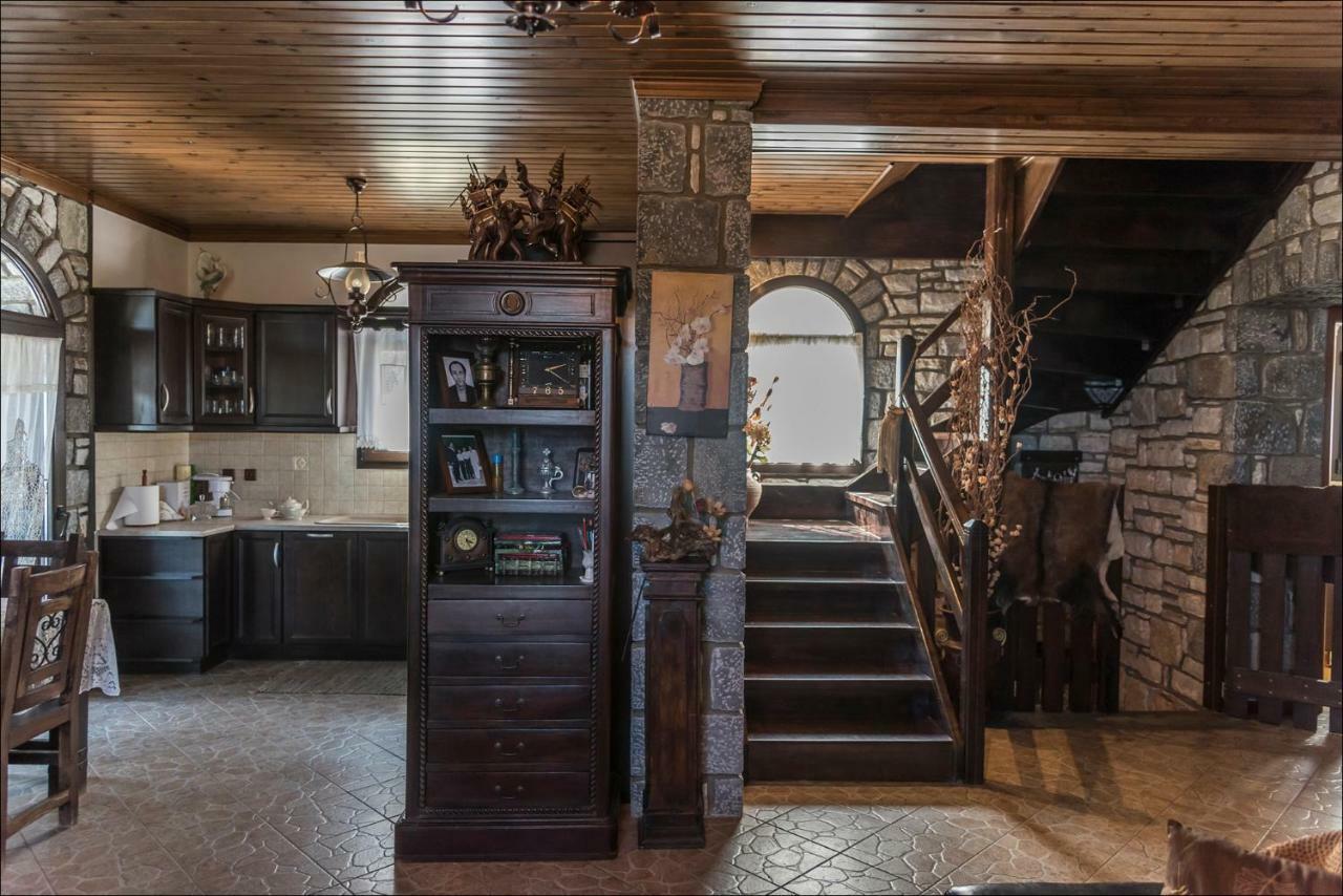 Stone Mansion Anavryti, Αμα 20569 Villa Мистрас Екстериор снимка