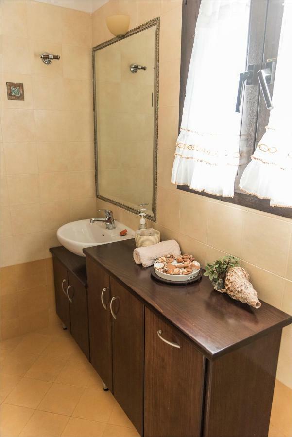 Stone Mansion Anavryti, Αμα 20569 Villa Мистрас Екстериор снимка