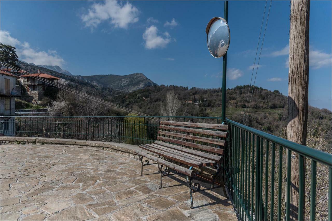 Stone Mansion Anavryti, Αμα 20569 Villa Мистрас Екстериор снимка